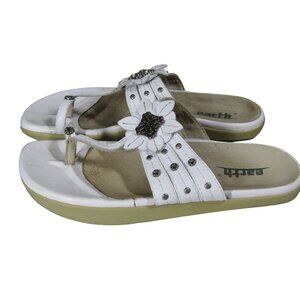 EARTH KALSO White SOUTHWEST Aztec Thong Sandals Shoes Comfort Vaquero 6 B